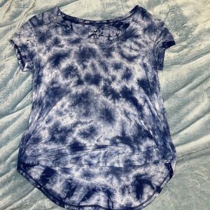 American Eagle V-neck T-shirt